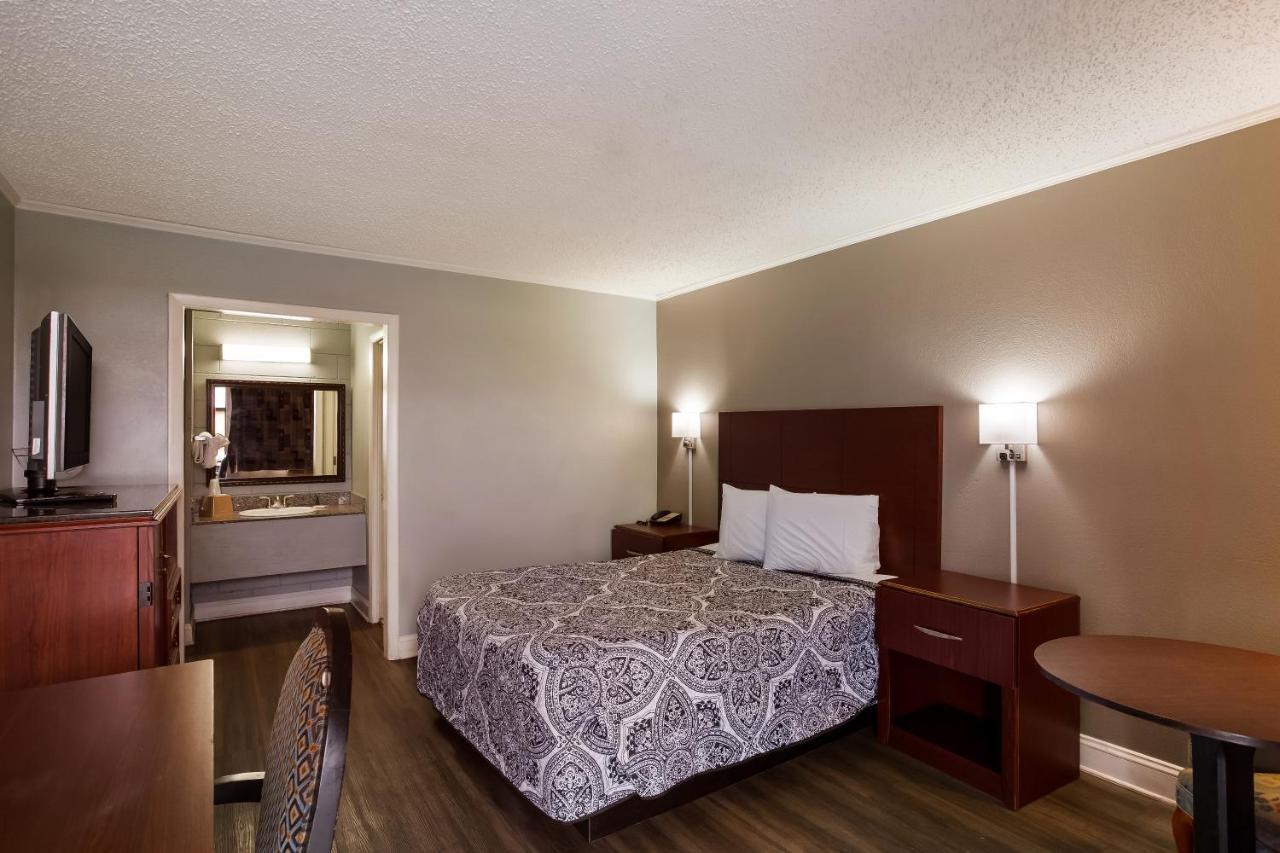 Knights Inn Fayetteville - Fort Bragg Luaran gambar
