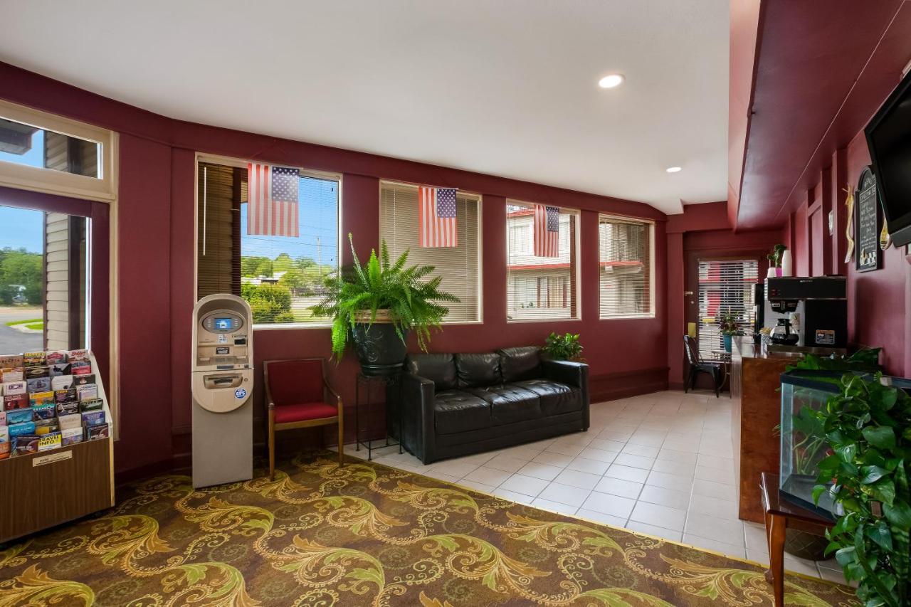 Knights Inn Fayetteville - Fort Bragg Luaran gambar